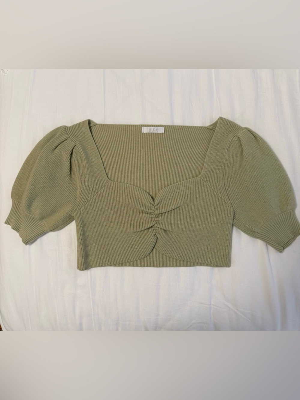 laine honolulu sweetheart cropped sweater top